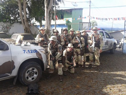 Guarnições da CIPE/Cacaueira participaram da operação (Foto: Ubatã Notícias)