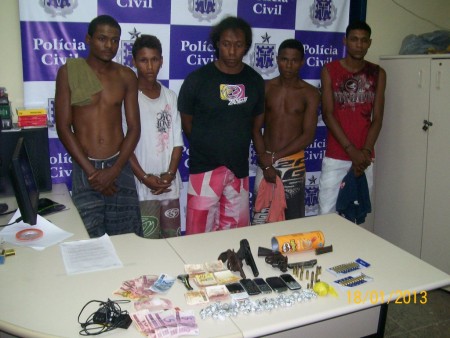 Sandro, Jean, Elton “Capenga”, Willian, e Djalma “Djalminha” (Foto: Ubatã Notícias)