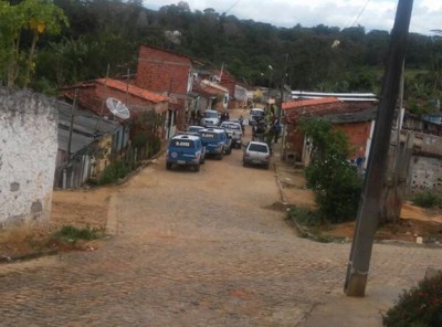 Polícia realizou operação em Ibirapitanga para prender assaltantes (Foto: Ubatã Notícias)