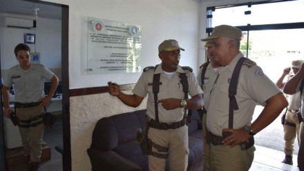 Comandante visitou a 61ª CIPM/Ubaitaba (Foto: Divulgação)