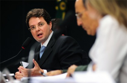 Juiz baiano Vitor Bezerra é punido com aposentadoria compulsória 