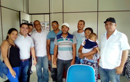 Isravan recebeu comissão do Assentamento Paulo Jackson (Foto: Divulgação)