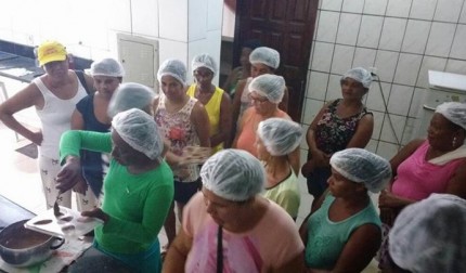 Grupo de Mulheres participam de oficina (Foto: Divulgação)