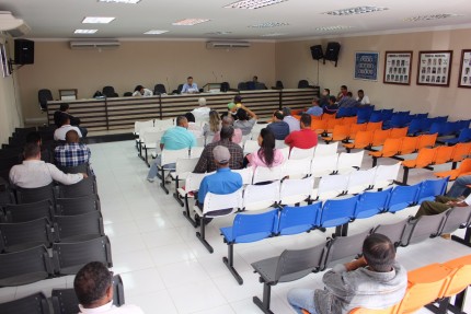 Reunião discutiu pauta de interesse regional (Foto: Ubatã Notícias)