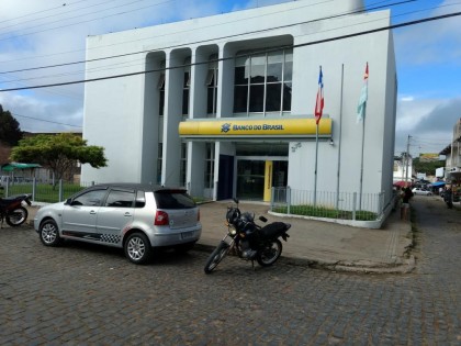 Agência do Banco do Brasil fica na Landulfo Alves (Foto: Ubatã Notícias)