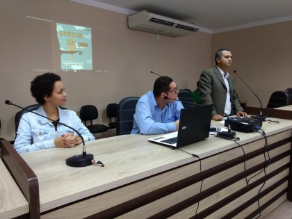 Professor de Direito Ambiental ministrou palestra (Foto: Ubatã Notícias)