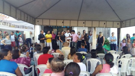 Autoridades participam de reabertura do Cras (Foto: Divulgação)