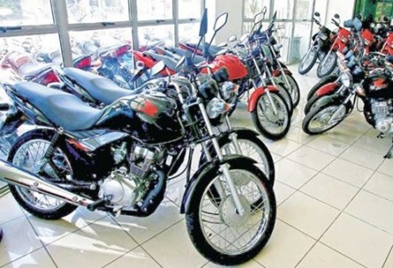 O clínico é sócio de uma empresa de consórcios de motocicletas em Barreiras