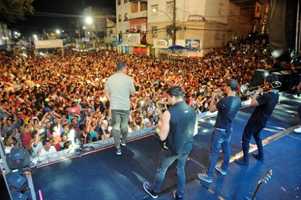 Harmonia do Samba foi uma das atrações do evento (Foto: Valdir Santos/UN)