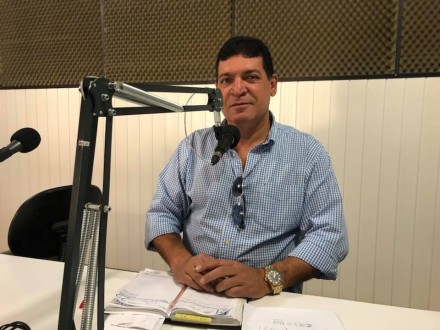 Expedito foi entrevistado pela Rádio Povo (Foto: Ubatã Notícias)