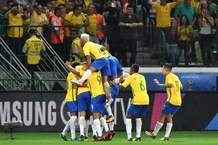 Brasil venceu o Chile por 3 a 0 nesta terça-feira (Foto: Estadão Conteúdo)