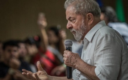 Lula continua liderando pesquisa com folga (Foto: Divulgação)