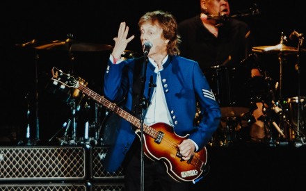 Paul McCartney fez último show da turnê brasileira em Salvador (Foto: Breno Galtier) 